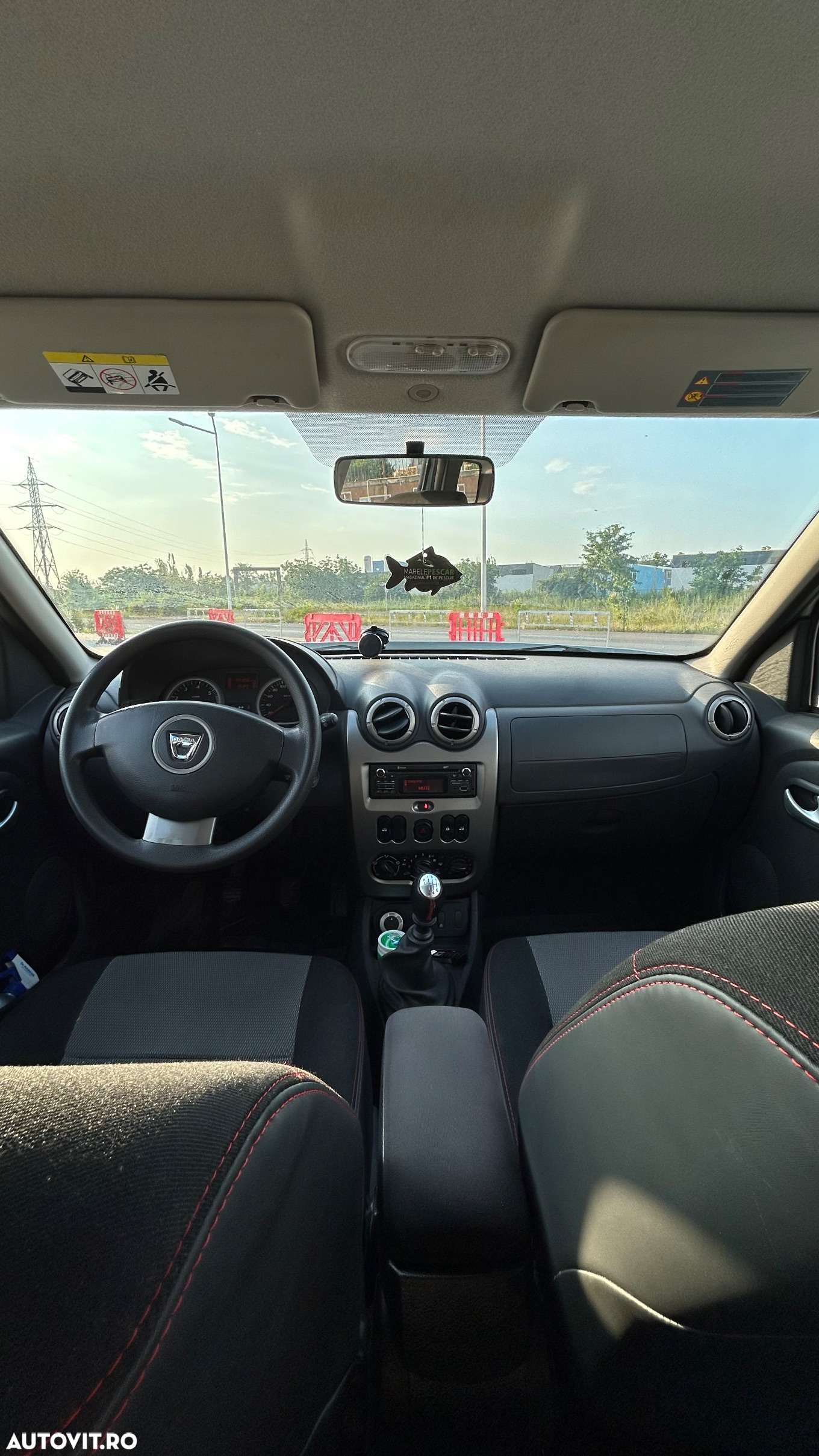 Dacia Duster 1.5 dCi 4x4 Laureate - 15