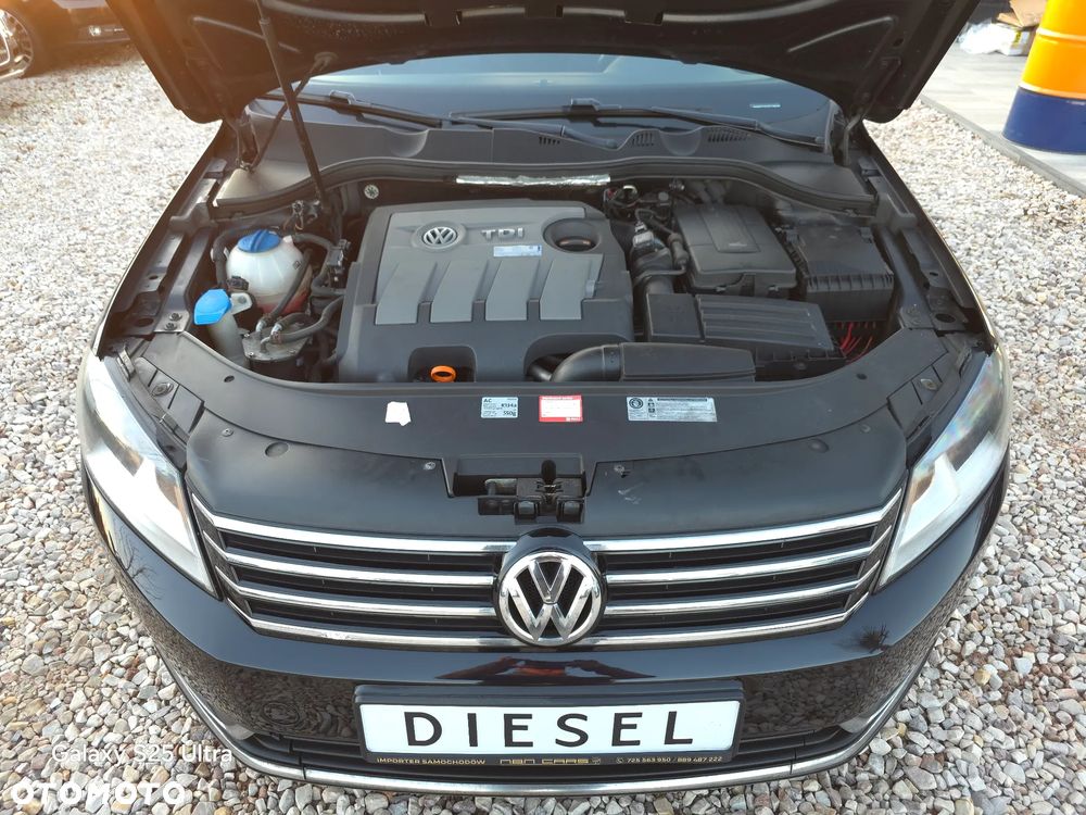 Volkswagen Passat - 37