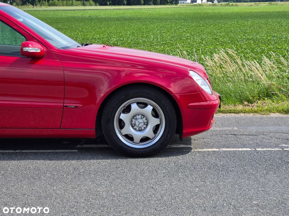 Mercedes-Benz Klasa E 320 Classic - 6