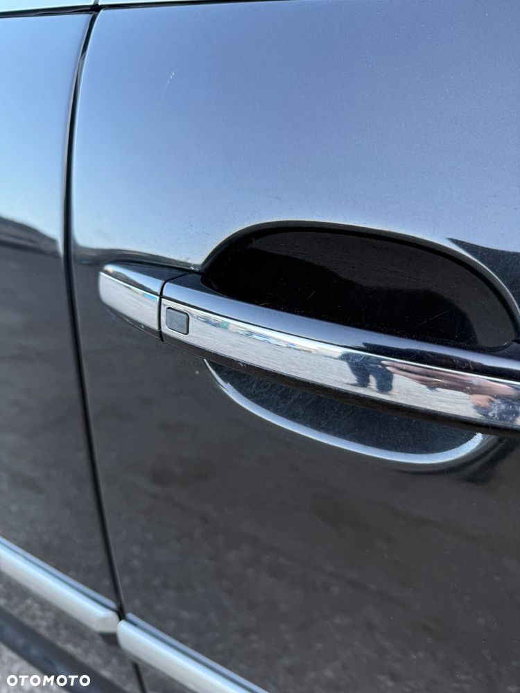 Volkswagen Phaeton 4.2 V8 4Mot (5 os.) - 14