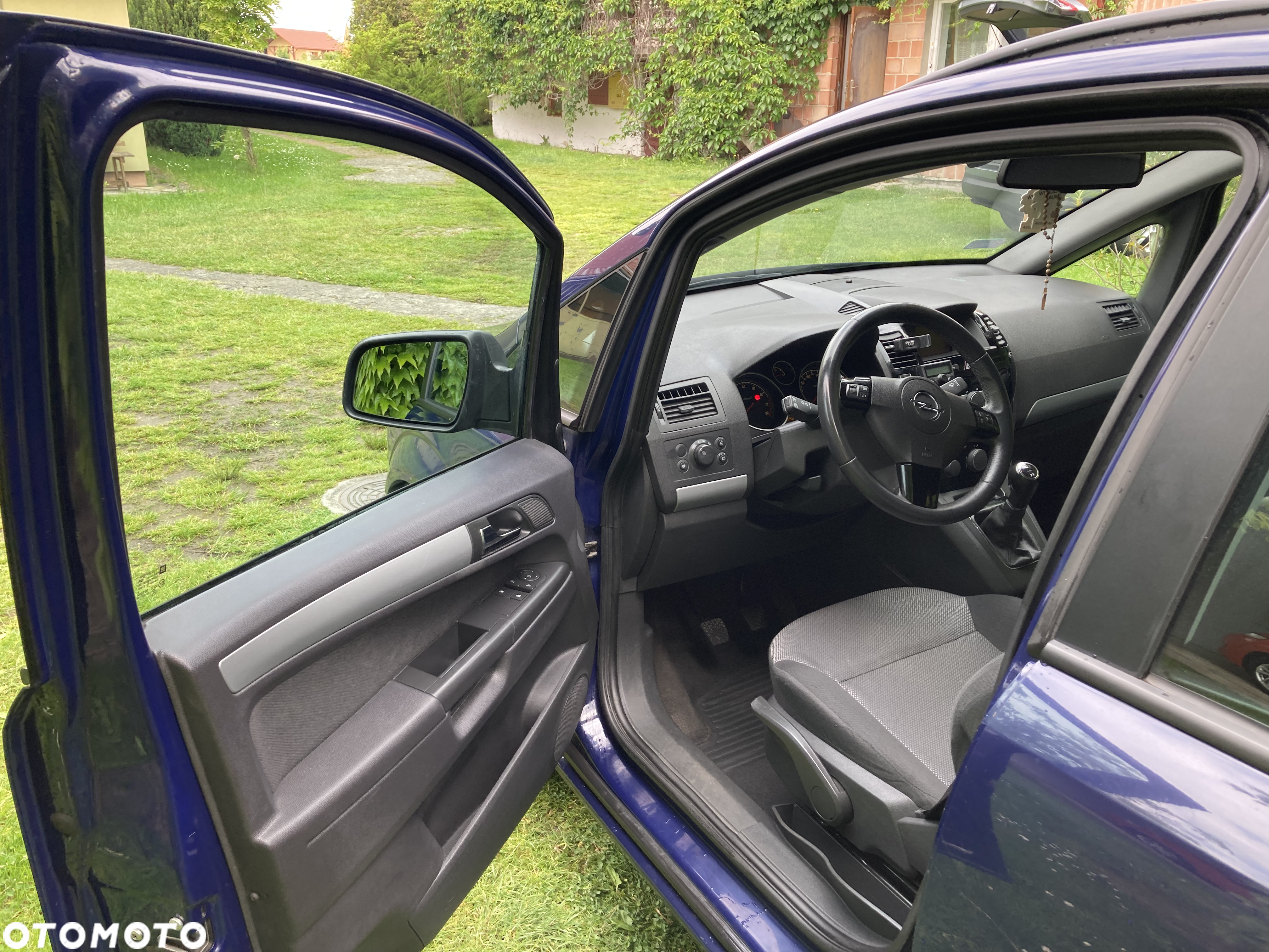 Opel Zafira 1.6 - 13