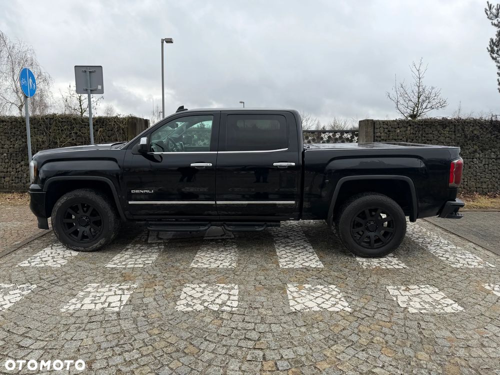 GMC Sierra - 6