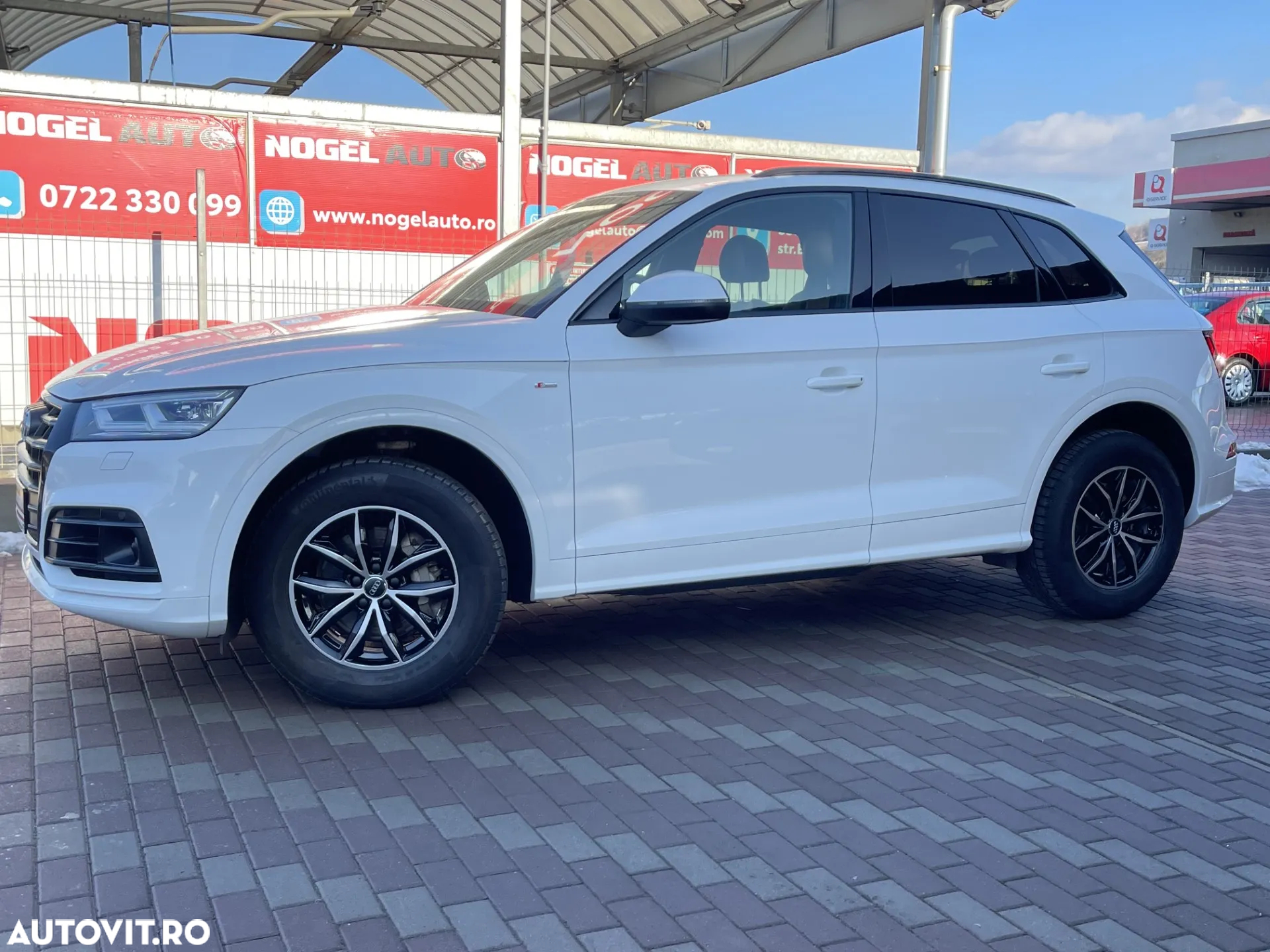 Audi Q5 40 TDI quattro S tronic sport - 2