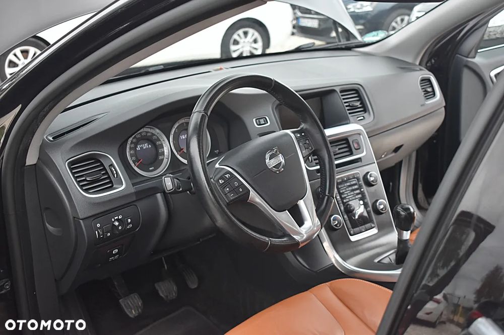 Volvo S60 D3 Summum - 18