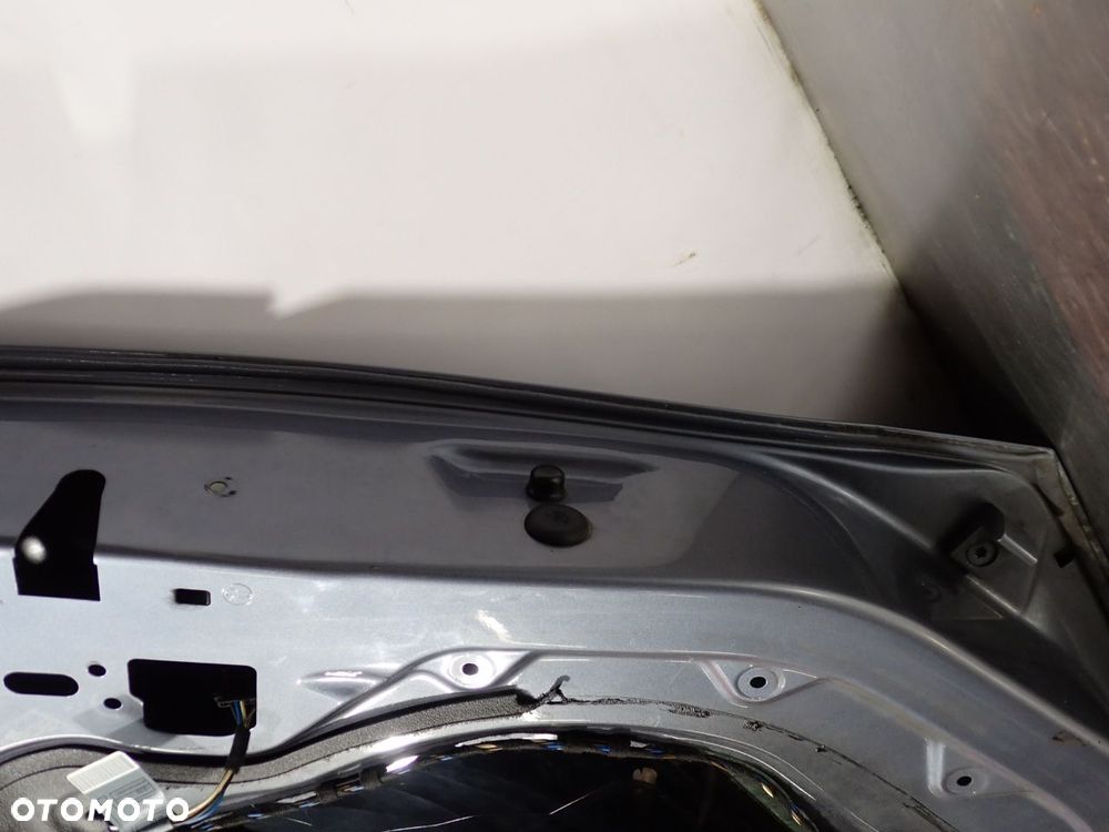 DRZWI PRAWY TYŁ BMW E87 - 12