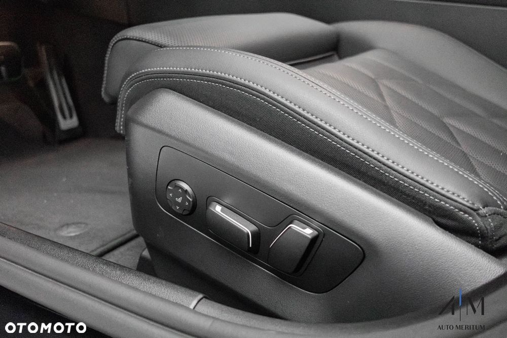 BMW Seria 5 - 24