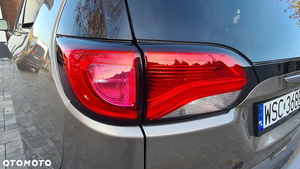 Chrysler Pacifica - 10