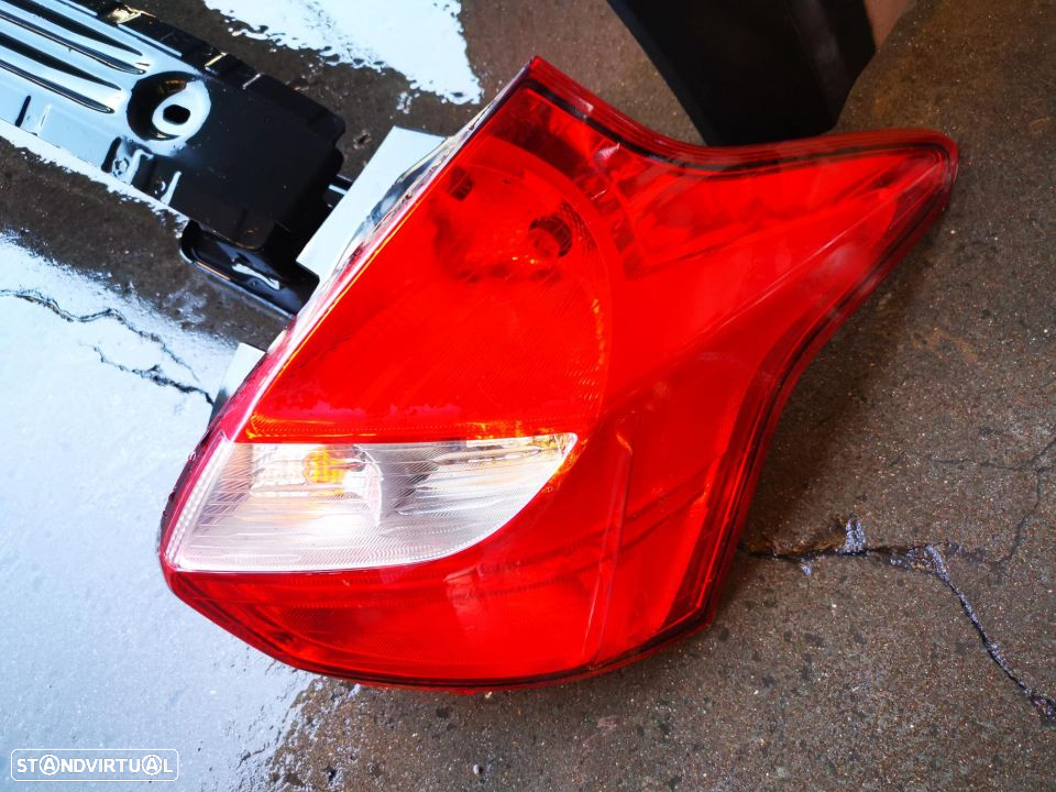FORD FOCUS III TRASEIRA COMPLETA - TC024 - 11