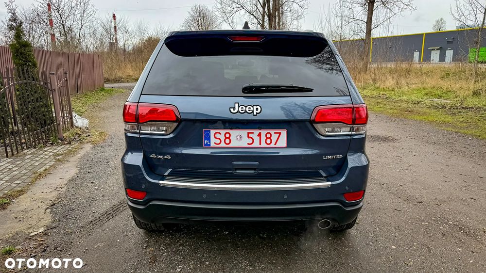 Jeep Grand Cherokee - 13