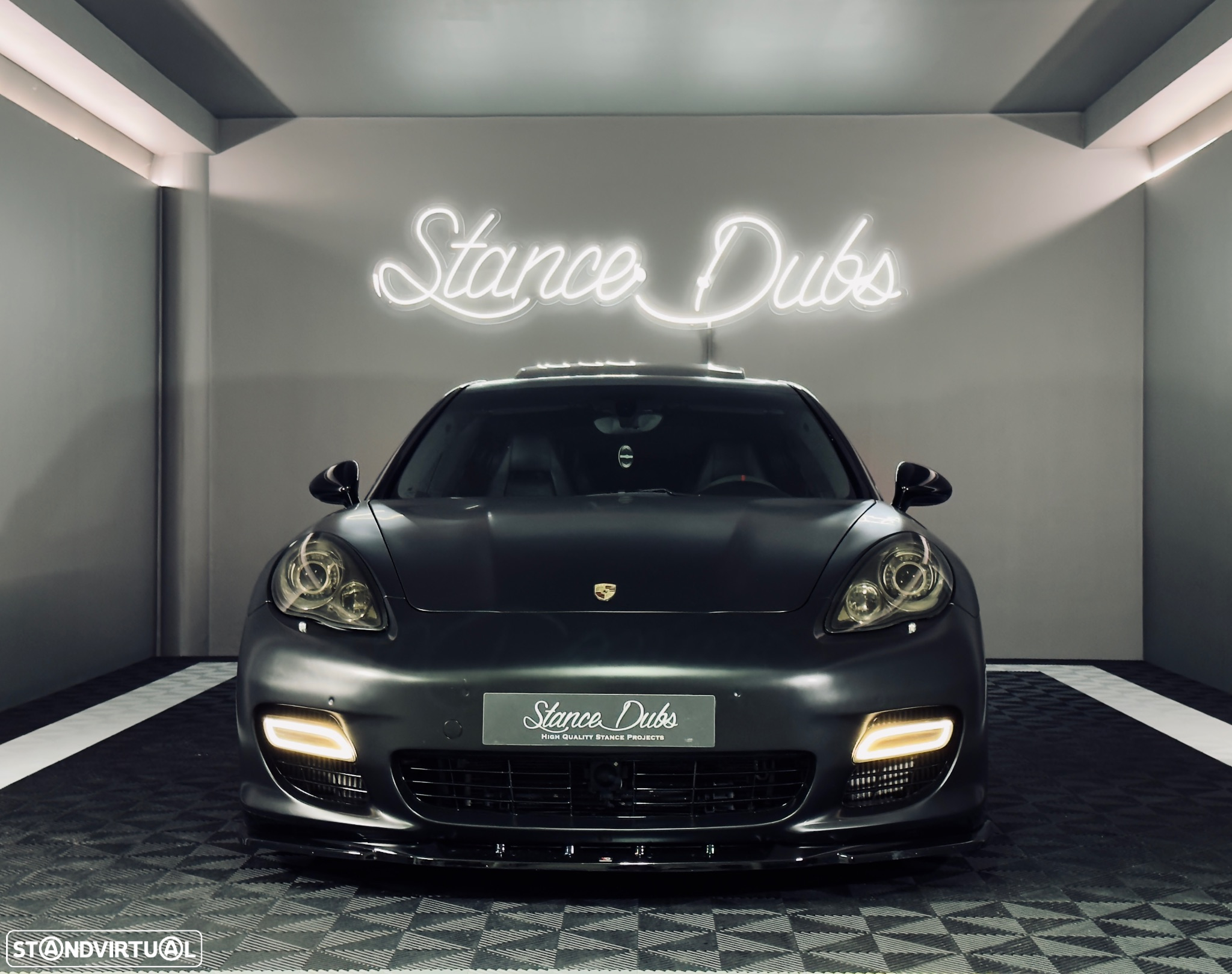 Porsche Panamera Turbo PDK - 2
