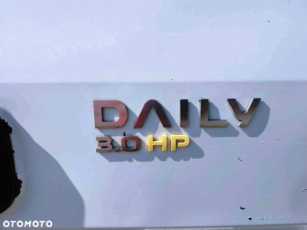 Iveco DAILY 35C15 3.0 D - 17