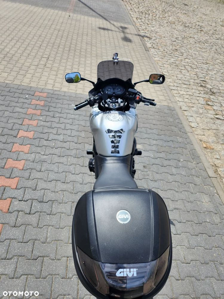 Honda CBF - 27