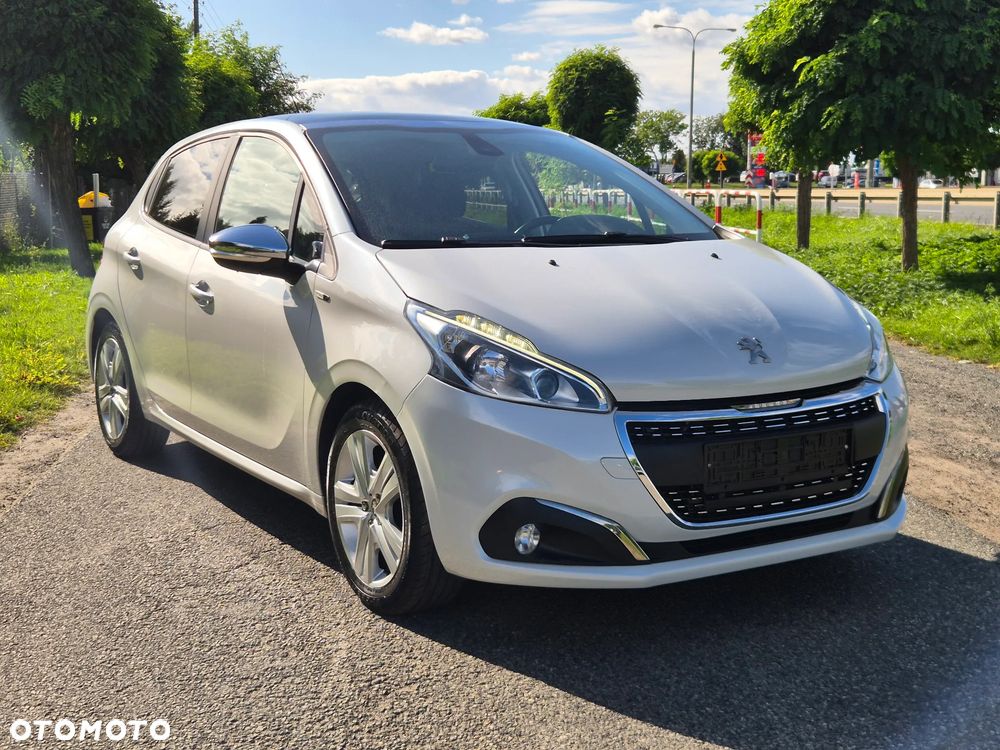 Peugeot 208 PureTech 82 Allure - 13
