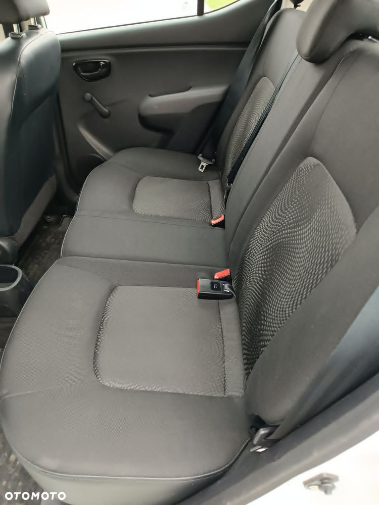 Hyundai i10 1.1 Classic - 10