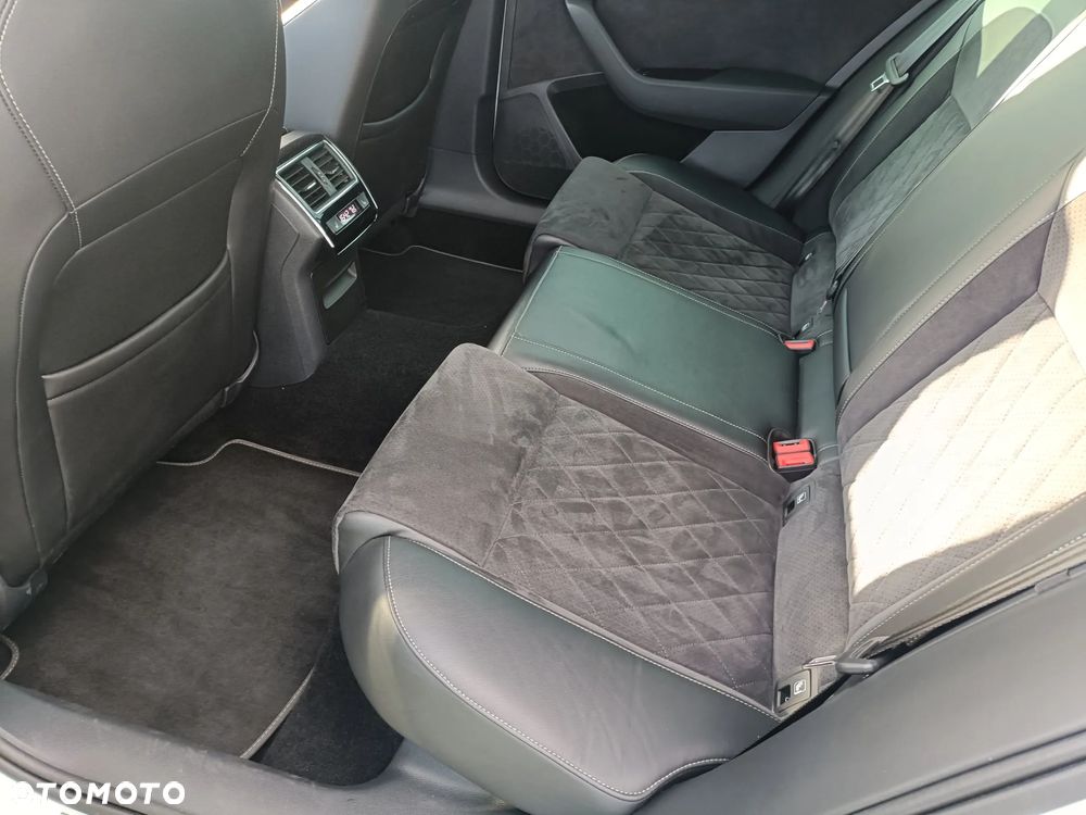 Skoda Superb 2.0 TSI Sportline DSG - 4