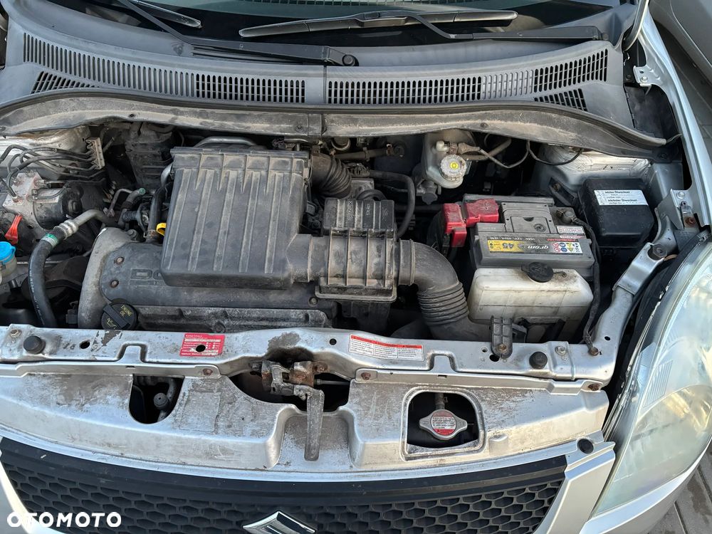 Suzuki Swift 1.3 GLX / Comfort - 10