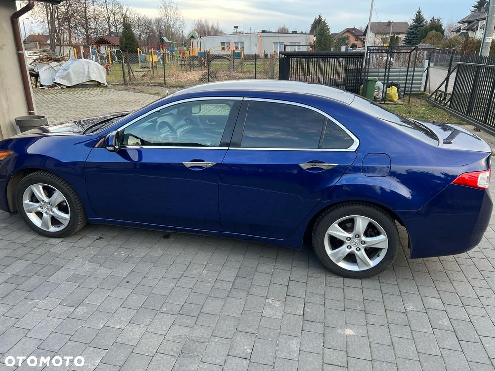 Honda Accord 2.0 Executive - 8