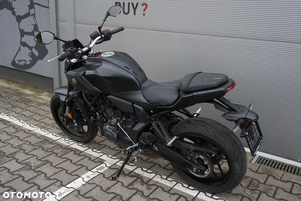 Yamaha MT - 12
