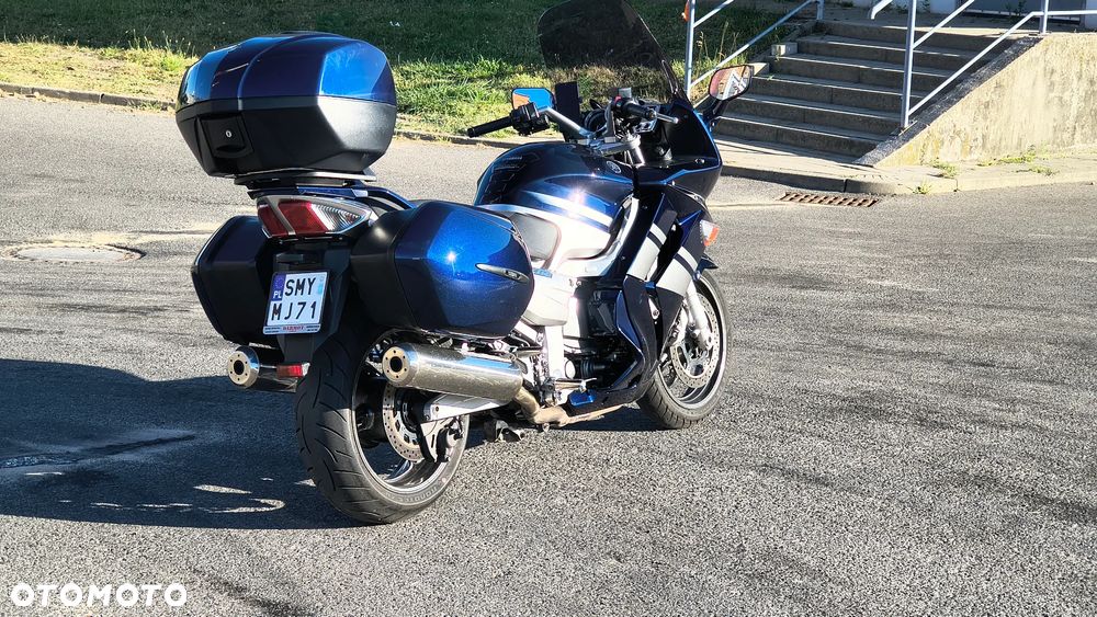 Yamaha FJR - 7