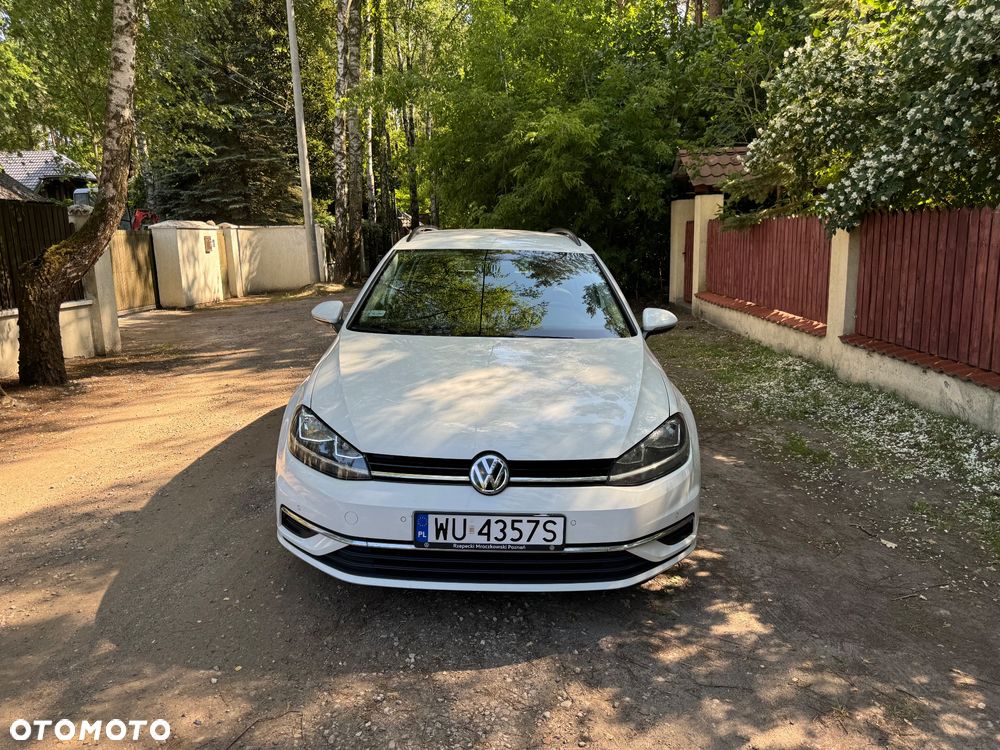 Volkswagen Golf - 23