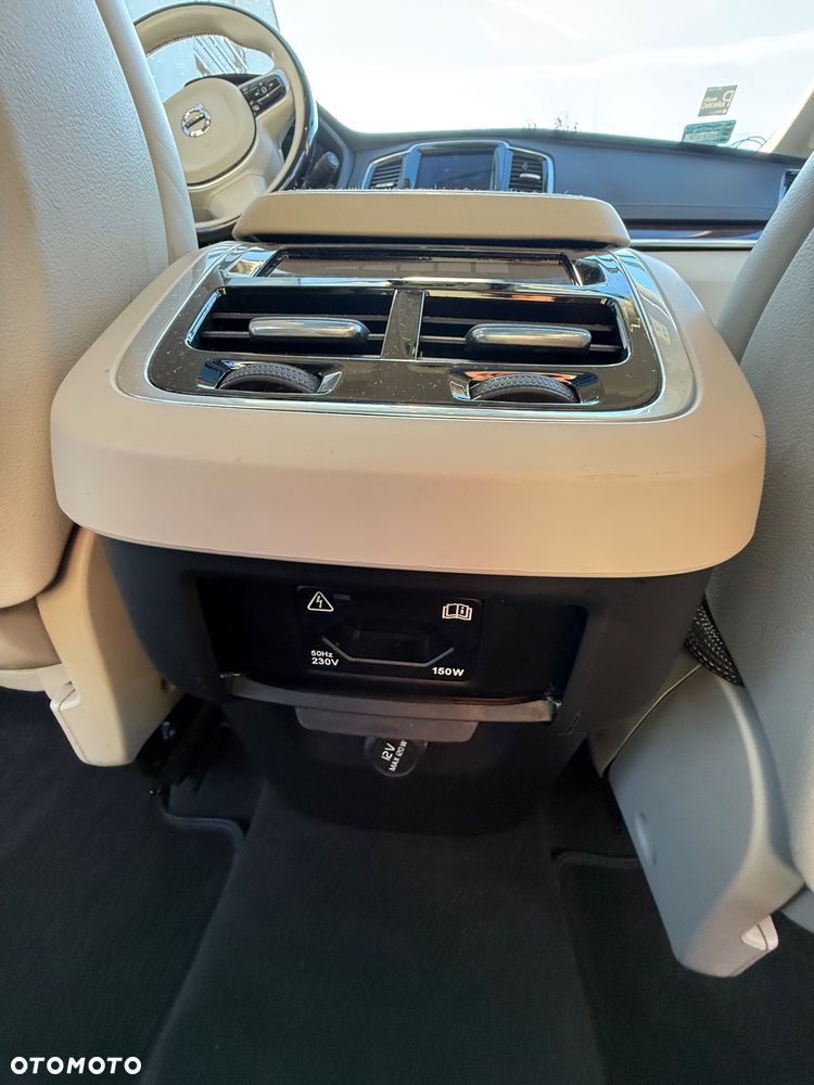 Volvo XC 90 D5 AWD Inscription - 17