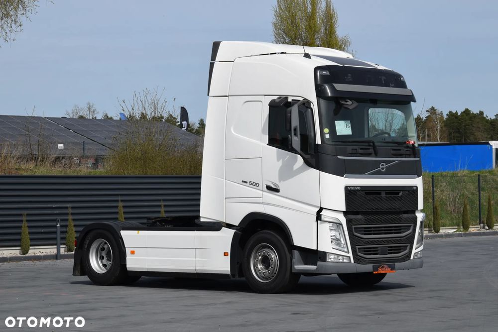 Volvo FH500 / EURO 6 / KLIMATYZACJA POSTOJOWA / ACC / LEDY / 2 ZBIORNIKI / FULL SPILERY / SERWISOWANY / SPROWADZONY - 3