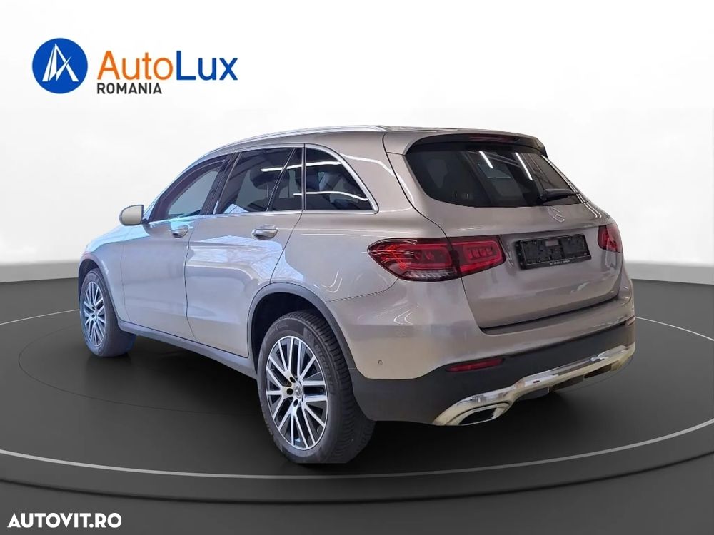 Mercedes-Benz GLC 300 de 4Matic 9G-TRONIC - 4