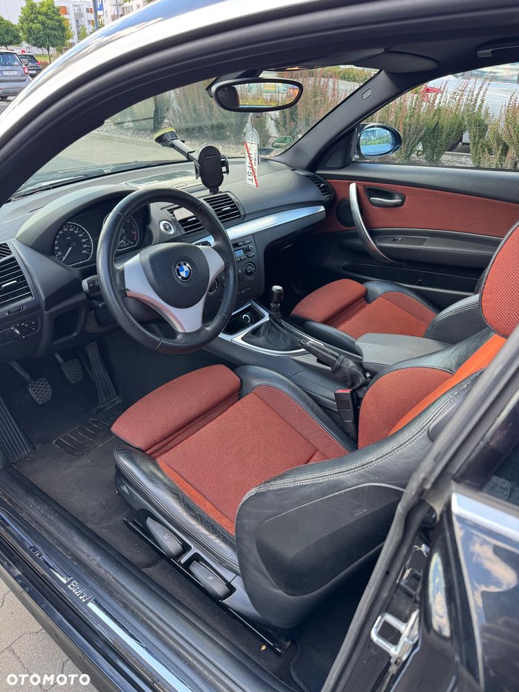 BMW Seria 1 118d DPF Edition Sport - 12