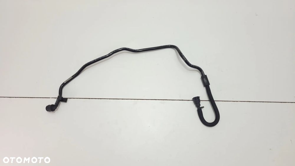 Przewód paliwowy A2124301829 Mercedes W218 W212 350CDI - 1