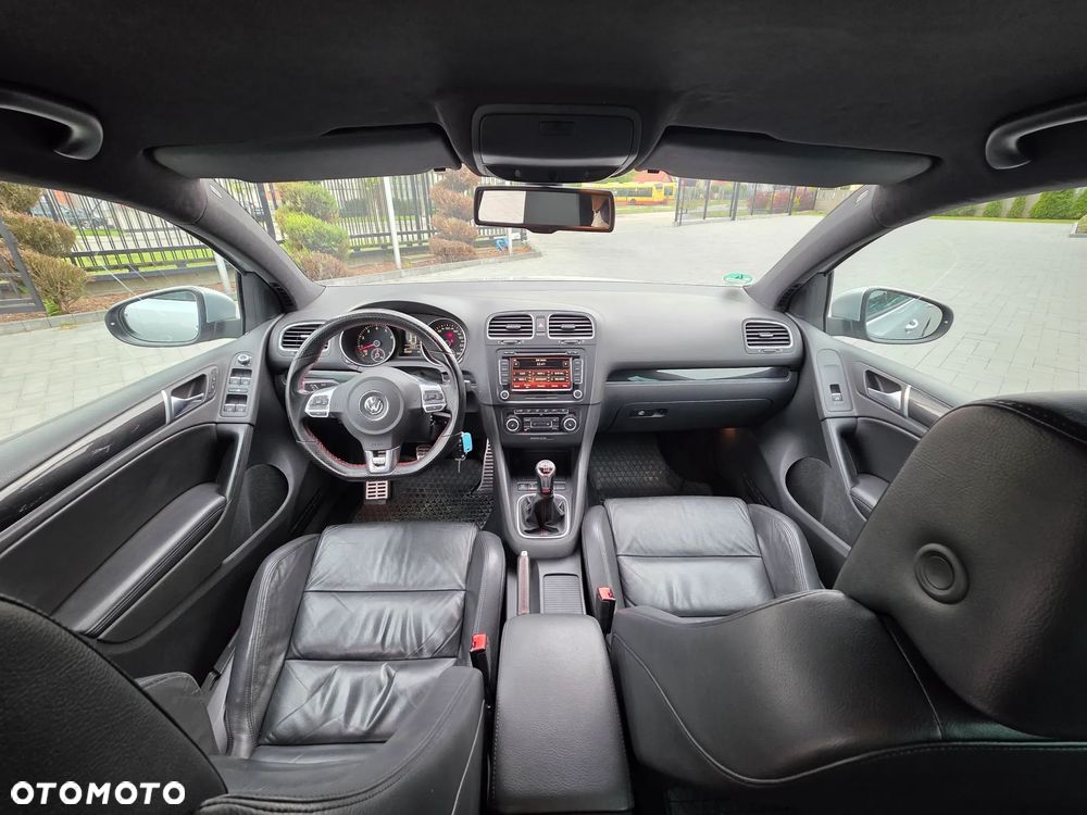 Volkswagen Golf 2.0 GTI - 19