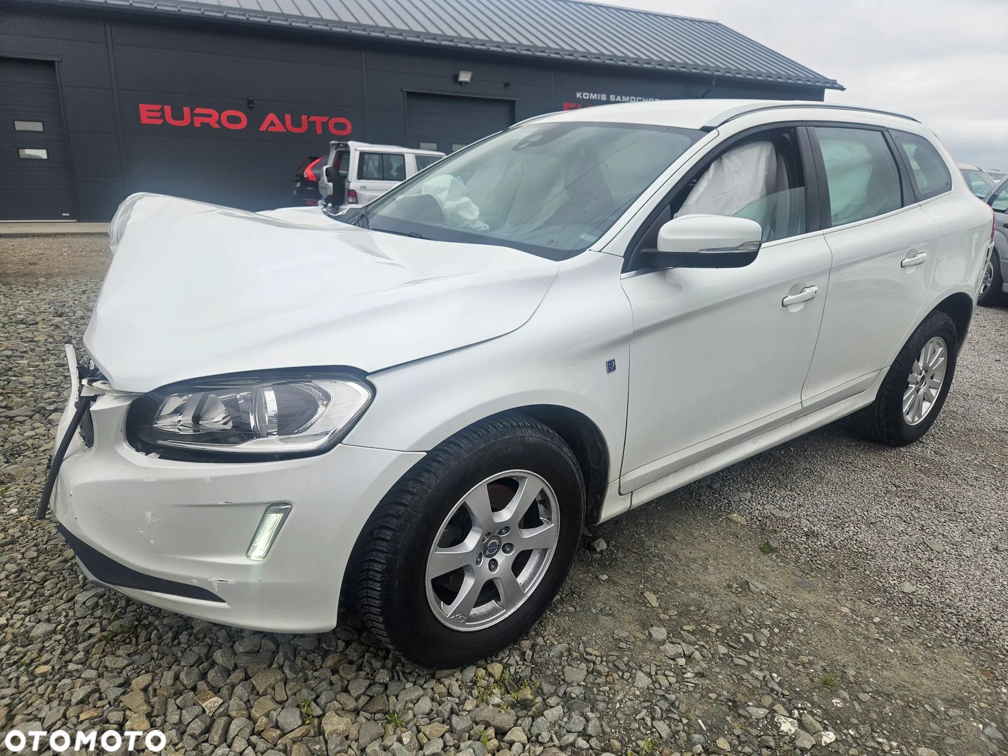 Volvo XC 60 - 1