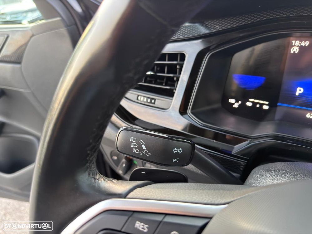 VW Taigo 1.0 TSI Urban DSG - 25