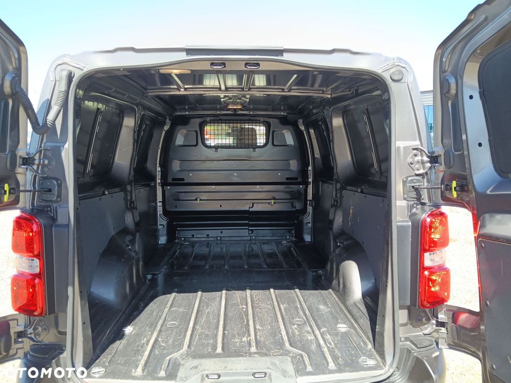Toyota PROACE - 13