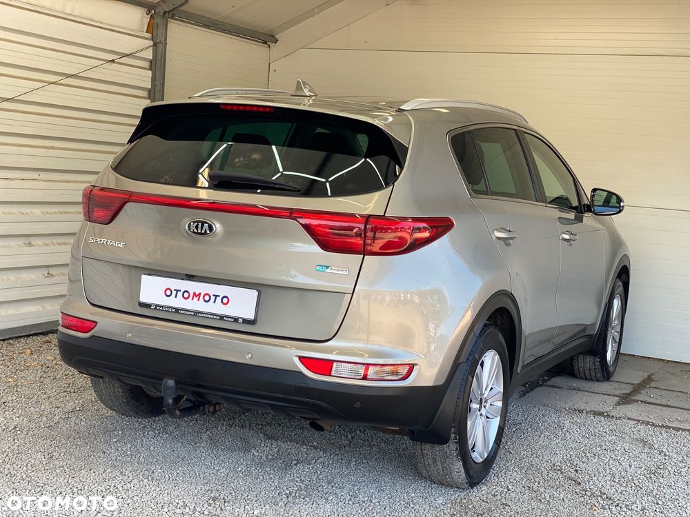 Kia Sportage 1.6 GDI 2WD DREAM-TEAM EDITION - 7