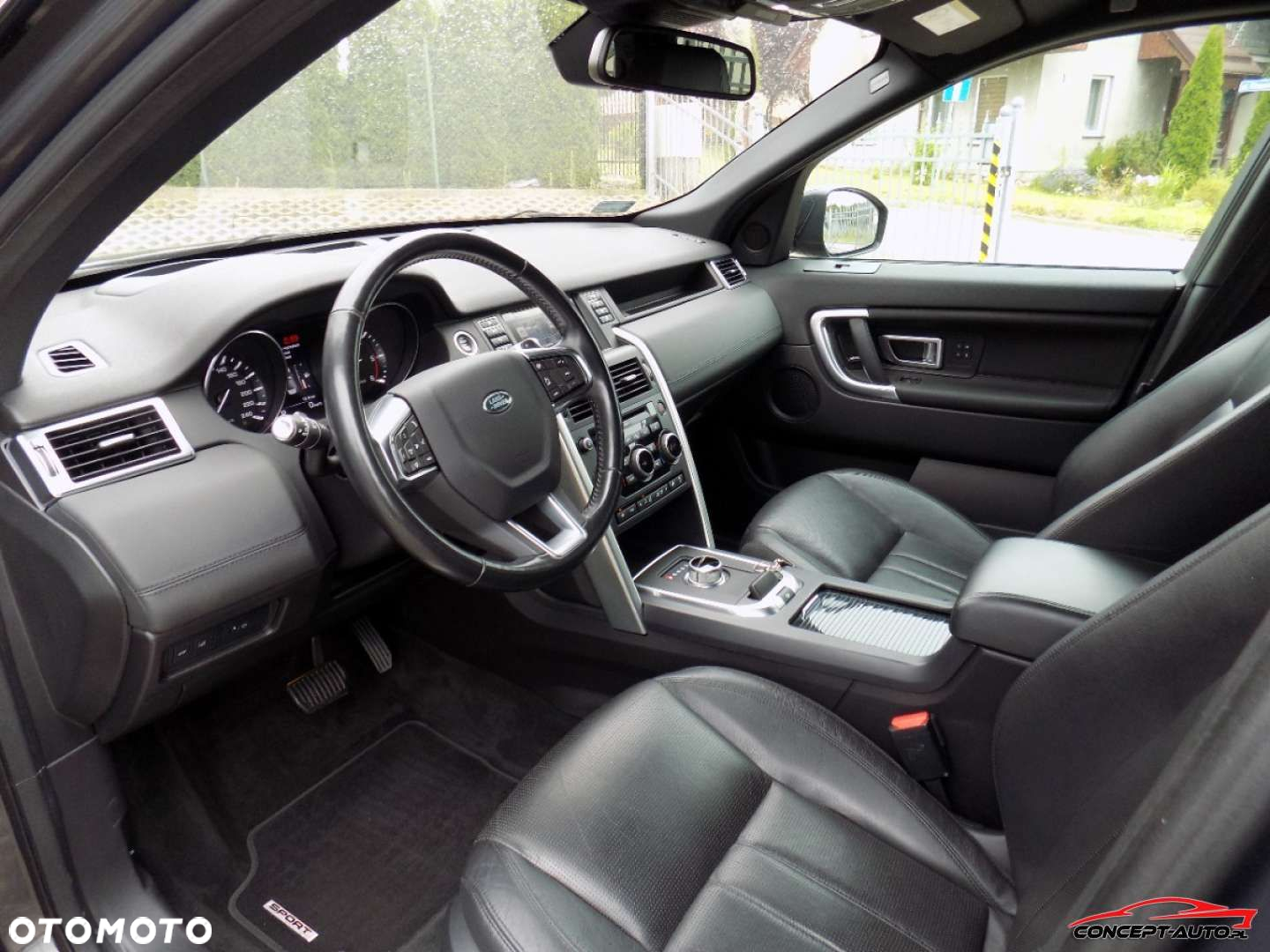 Land Rover Discovery Sport - 25