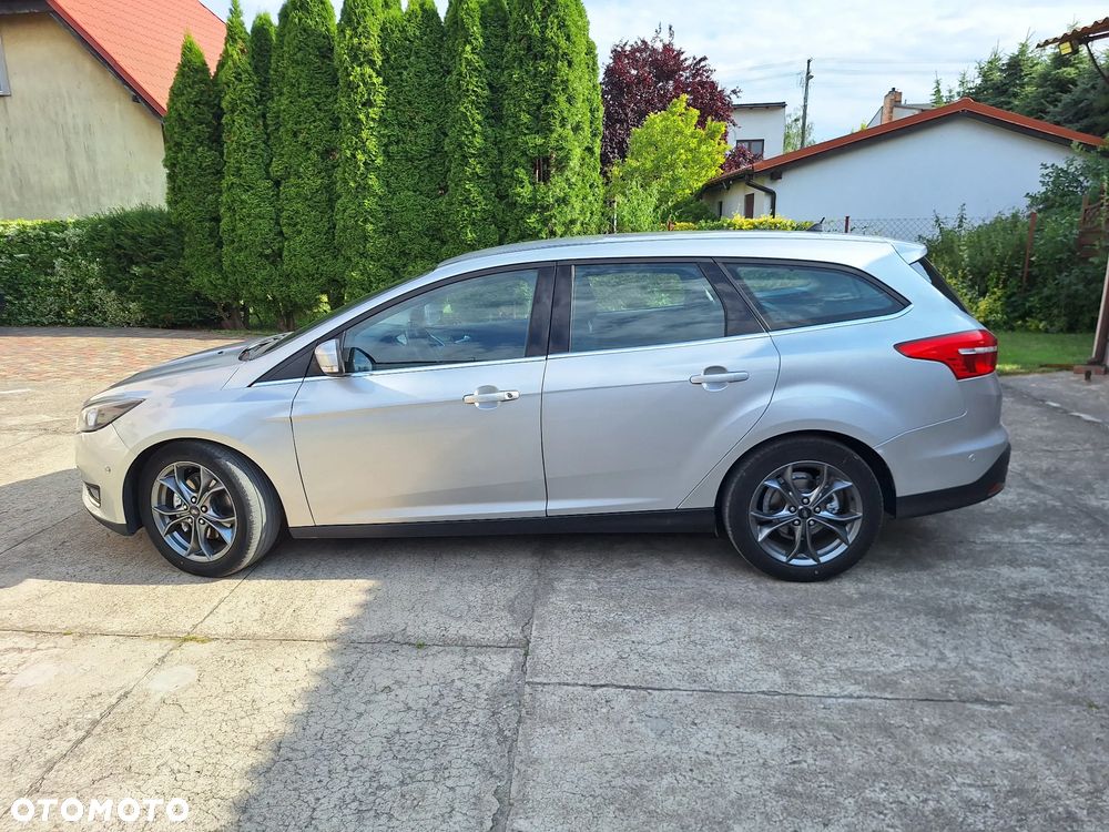 Ford Focus 2.0 TDCi Titanium ASS - 3
