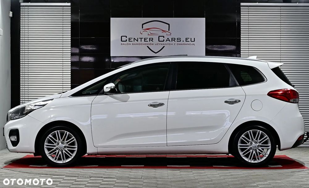 Kia Carens 1.7 CRDi M - 17