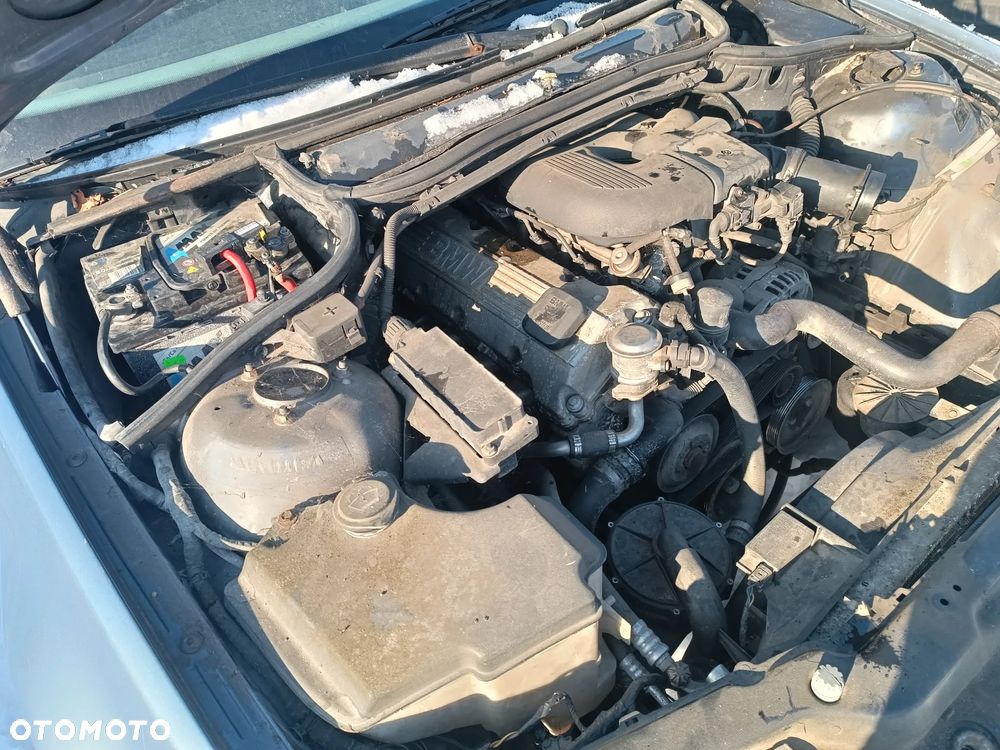 BMW E46 sedan kombi wszystkie części Szybka wysyłka - 33