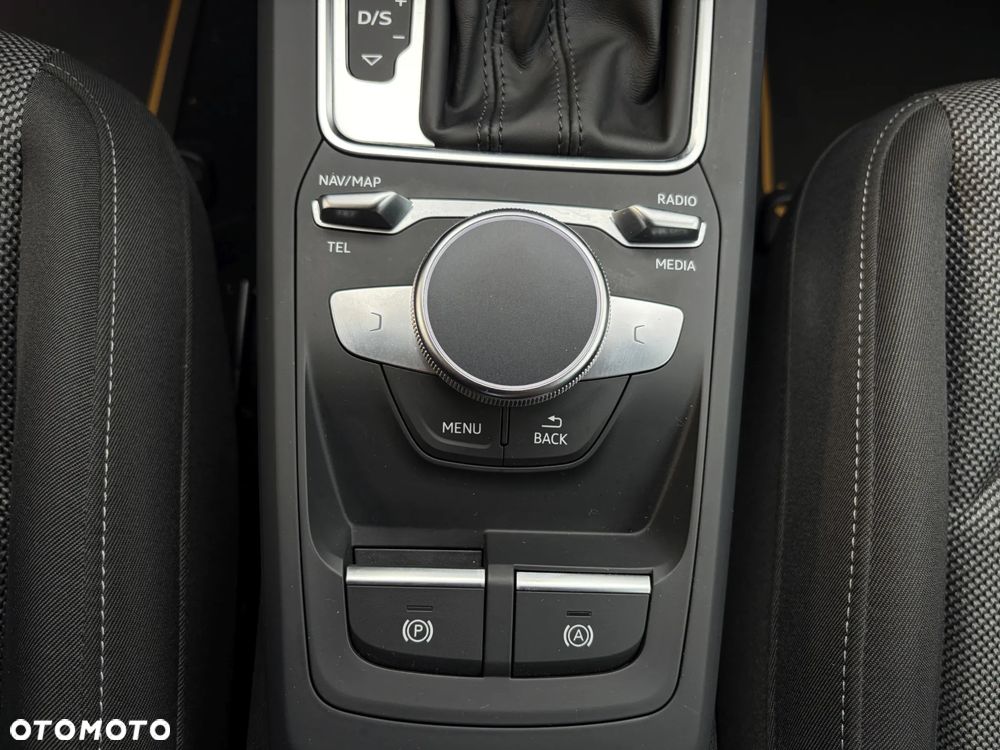 Audi Q2 35 TFSI S tronic S line - 33