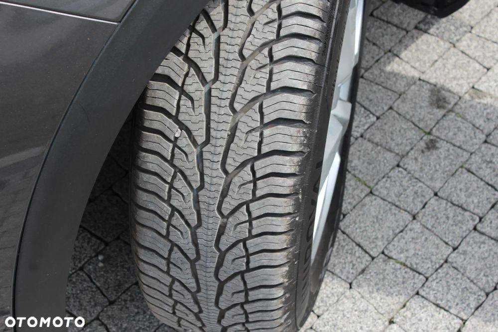 Peugeot 3008 1.5 BlueHDi Allure S&S EAT8 - 34