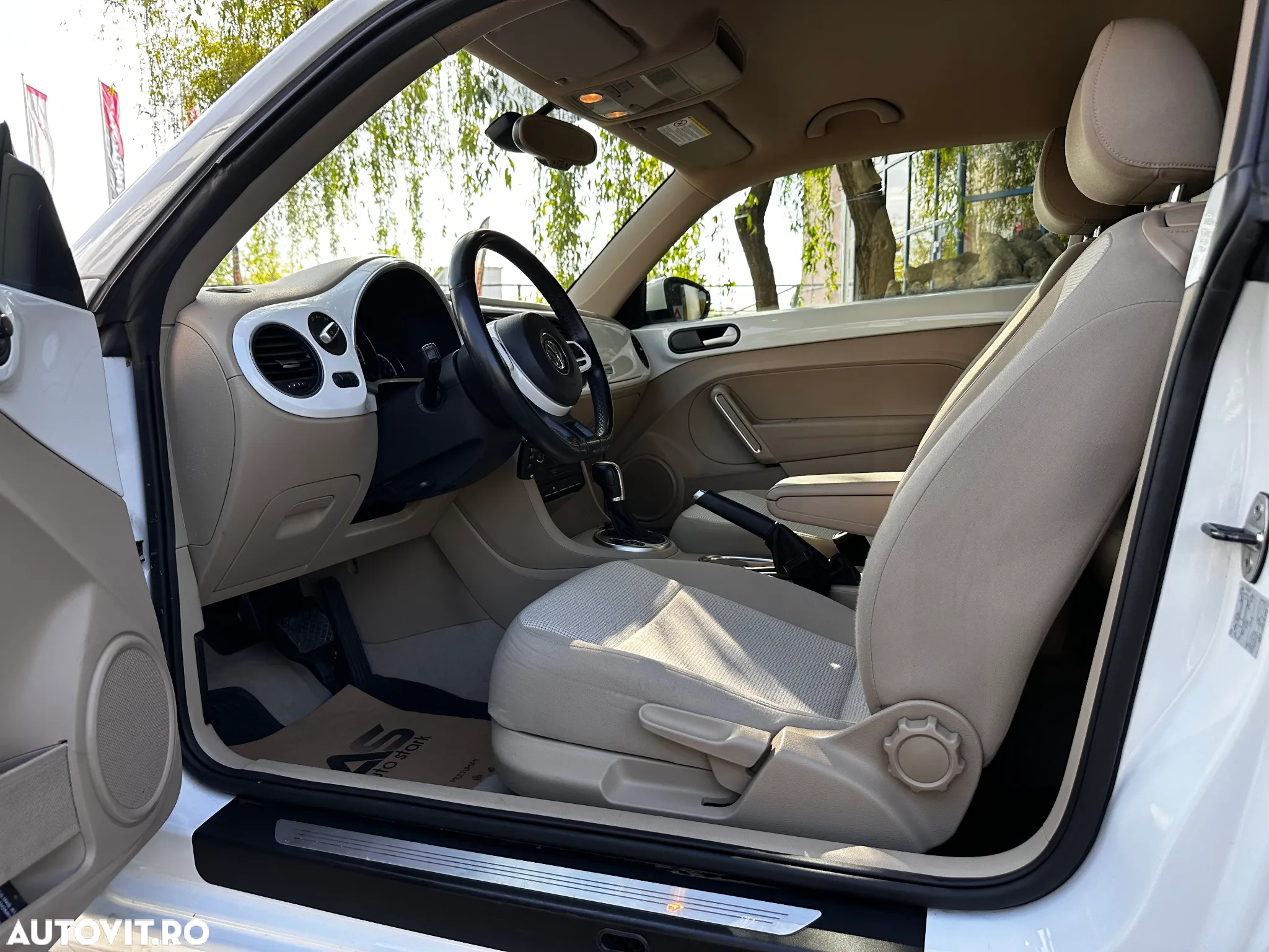 Volkswagen Beetle 1.6 TDI DSG7 Design - 16