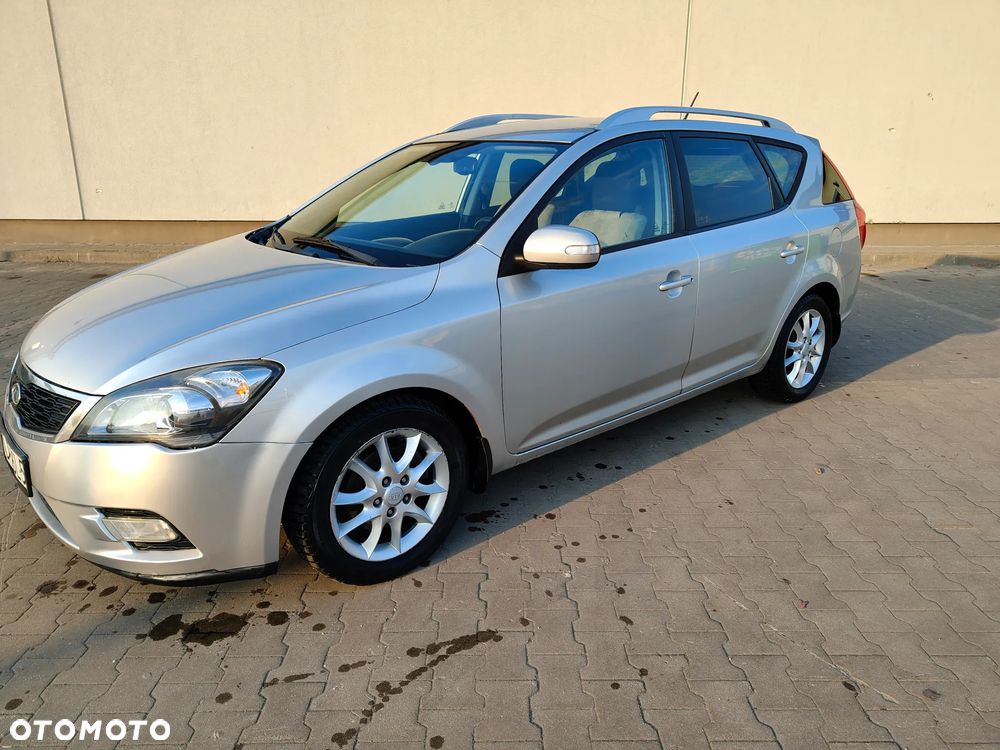 Kia Ceed 2.0 crdi Optimum - 2