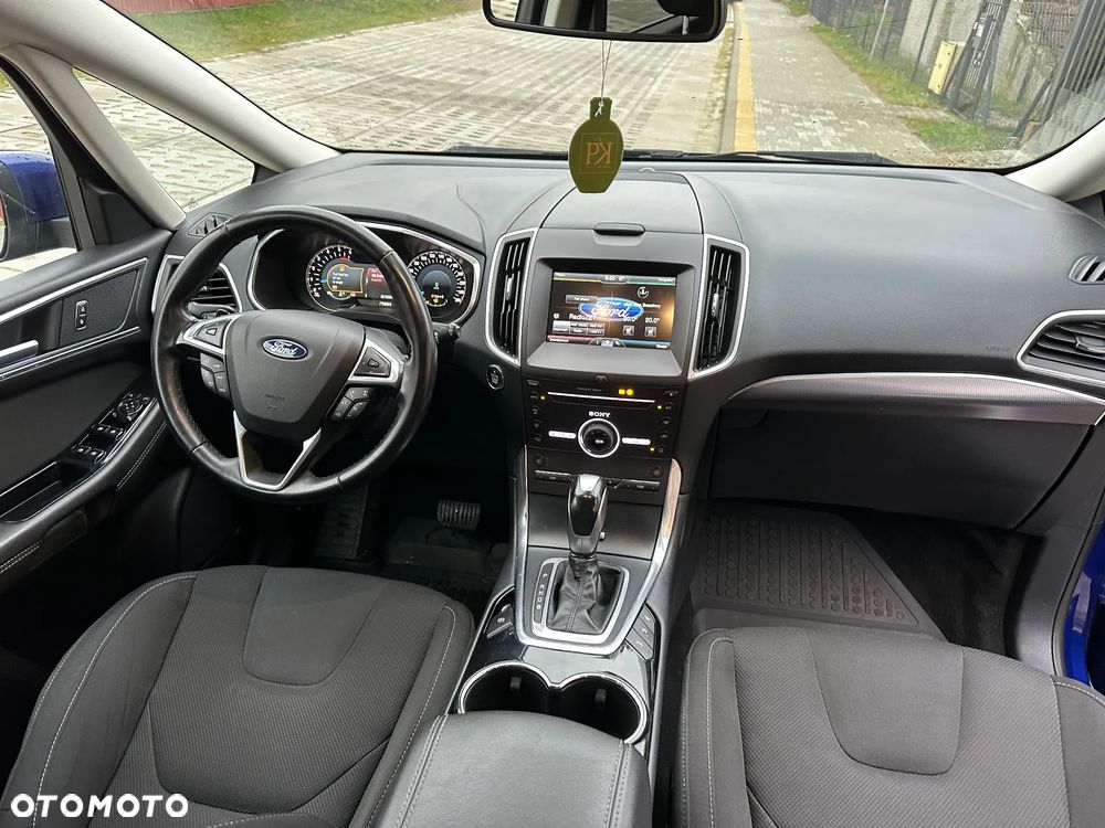 Ford S-Max 2.0 TDCi Titanium PowerShift - 4