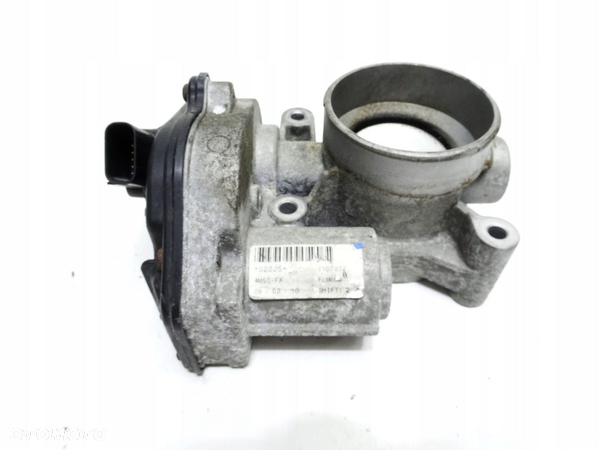VOLVO FORD MONDEO MK4, FOCUS MK2, C-MAX MK1 1.8 2.0 16V - PRZEPUSTNICA