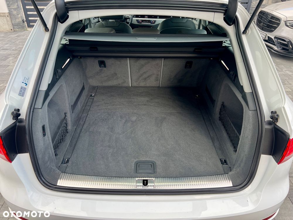 Audi A4 Avant 2.0 TFSI ultra S tronic - 32