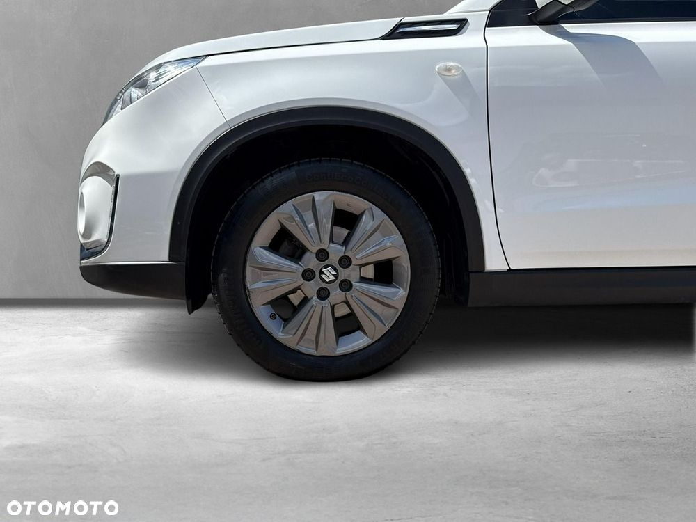 Suzuki Vitara 1.4 Boosterjet Premium 2WD - 9