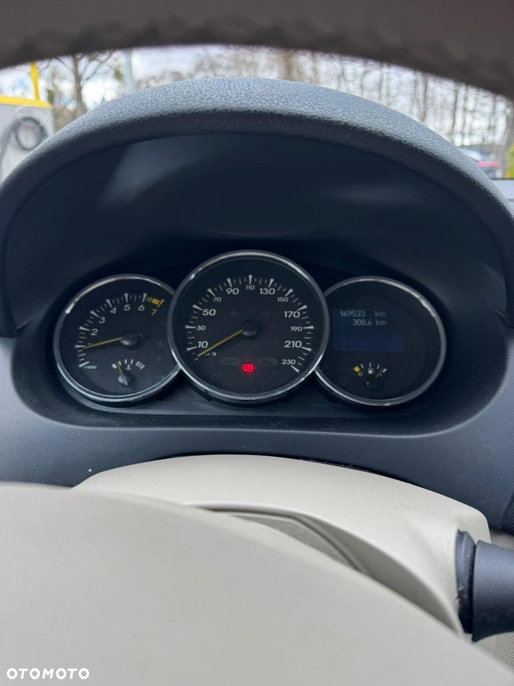 Renault Fluence 1.6 16V Privilege - 11