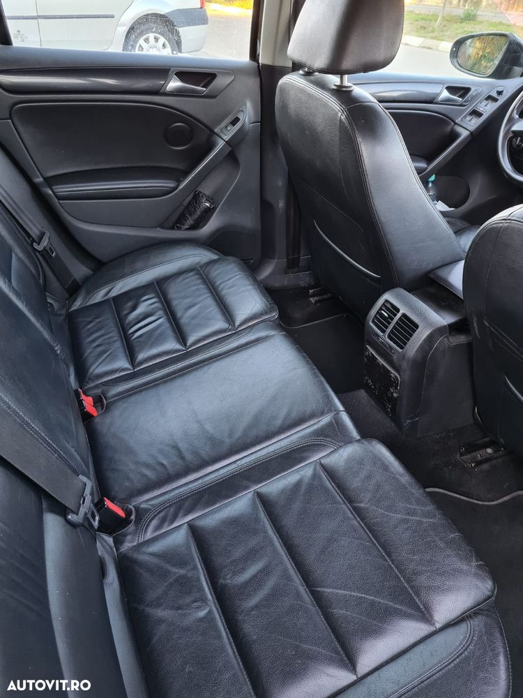 Volkswagen Golf 2.0 TDI Highline - 9
