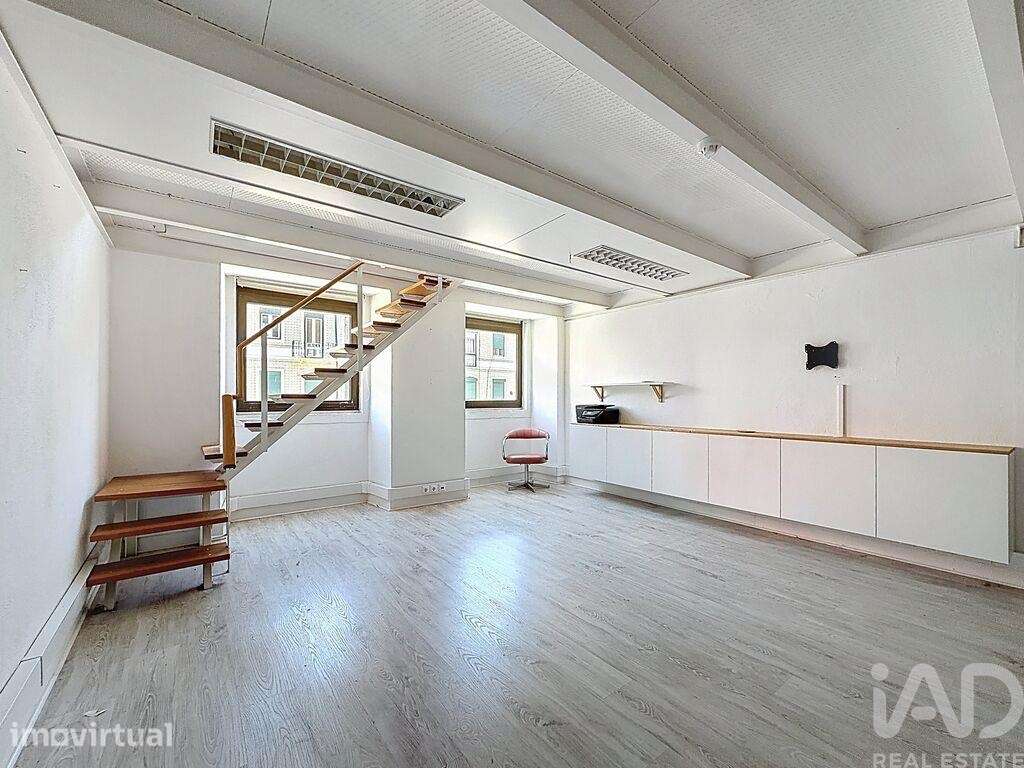Escritório T2 em Beato de 80,00 m2 - Grande imagem: 2/28