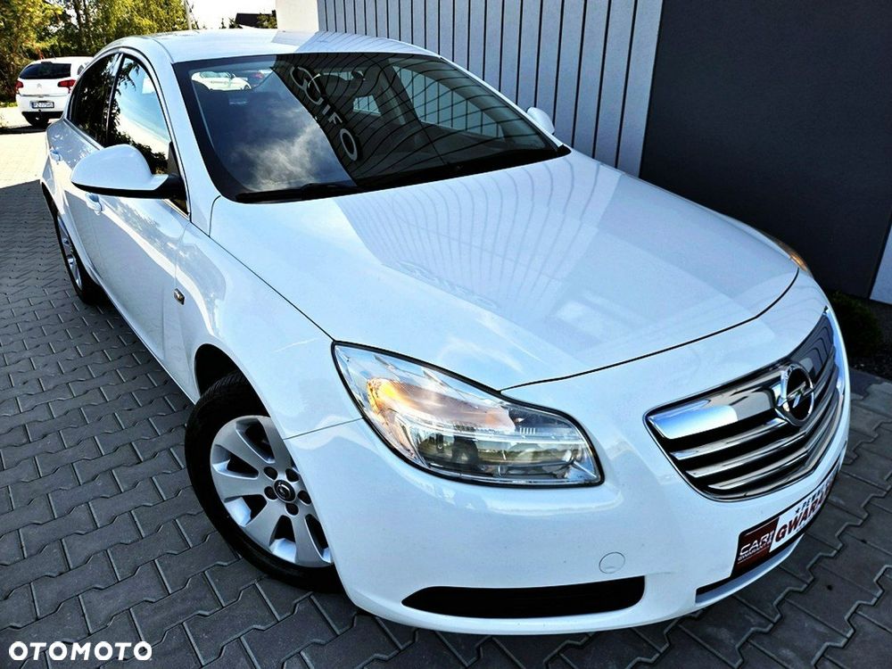 Opel Insignia - 19